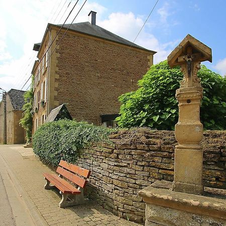 Unique Holiday Home In Virton With Jacuzzi Latour Екстер'єр фото