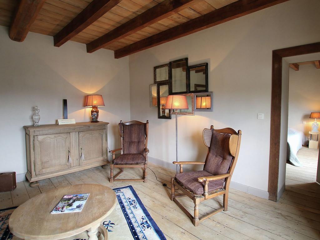 Unique Holiday Home In Virton With Jacuzzi Latour Екстер'єр фото