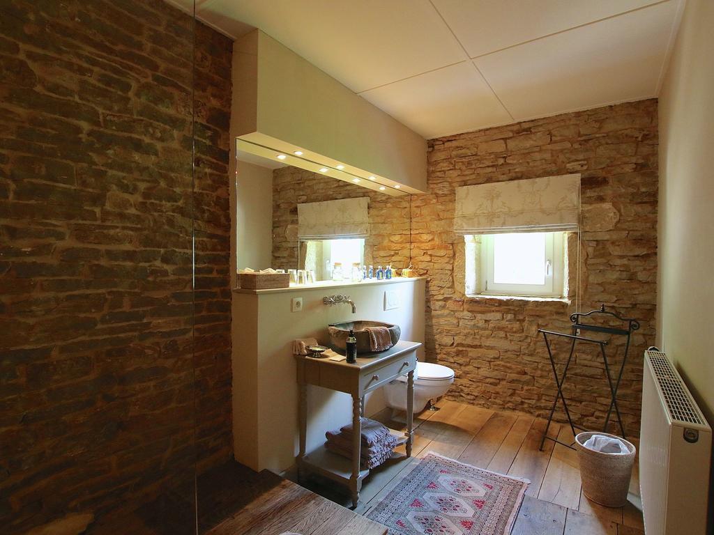 Unique Holiday Home In Virton With Jacuzzi Latour Екстер'єр фото