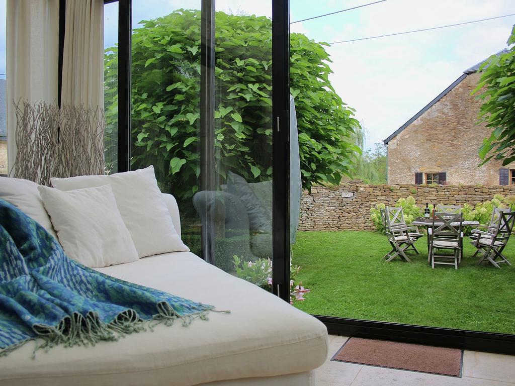 Unique Holiday Home In Virton With Jacuzzi Latour Екстер'єр фото